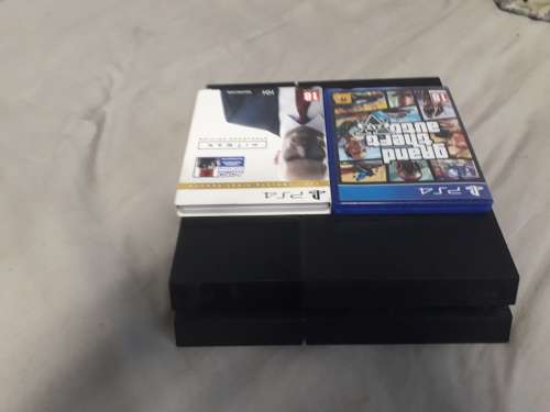 Playstation 4 500gig with GTA V & Hitman
