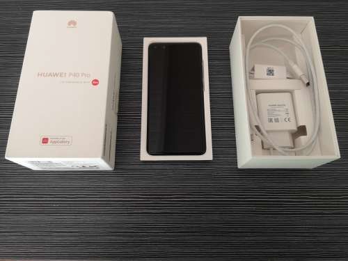 Huawei P40 Pro 5G Dual Sim 256 gig ROM /8 gig RAM on its box with accessories like new