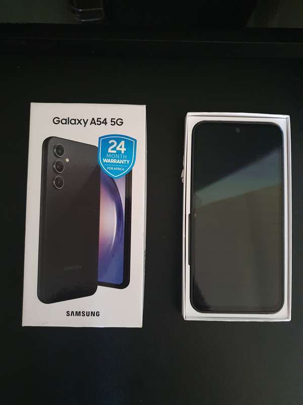 Samsung A54 5G Dual Sim 256gig/ 8 gig like new in its box