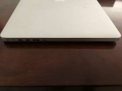 Retina Macbook Pro 15" 2.0GHz Core i7 8GB RAM