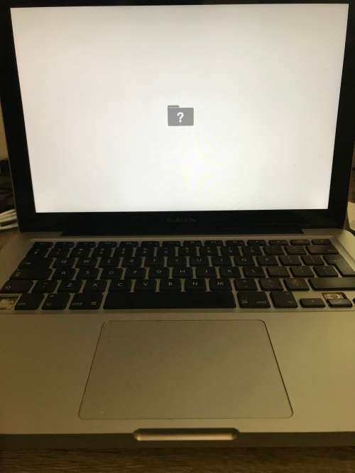 2012 Macbook Pro 13" Core i5 4GB *PLEASE READ*