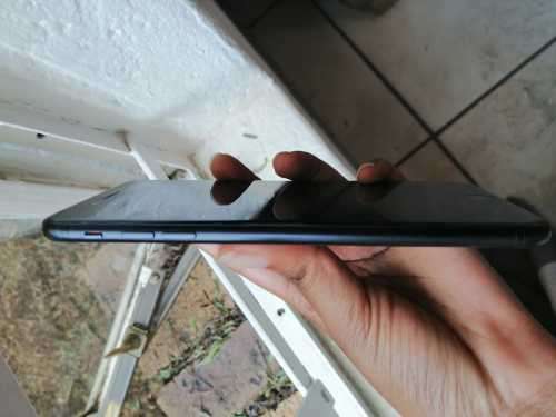 Apple iPhone 7 Plus 128GB *Great Condition* *Earpiece does not work*