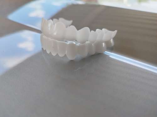 SNAP ON SMILE Teeth - Suitable for Eating - Style 2