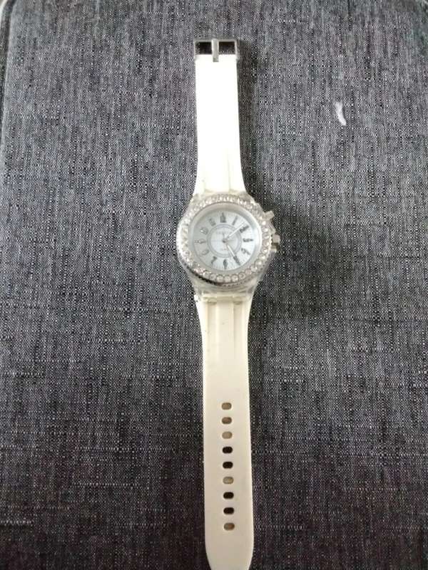 Unisex Wrist Watch LED Backlight Crystal Quartz Silicone White Band