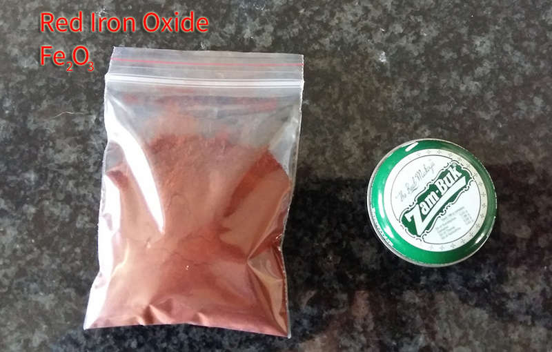 Red Iron Oxide ( Fe2O3 ) 30 grams