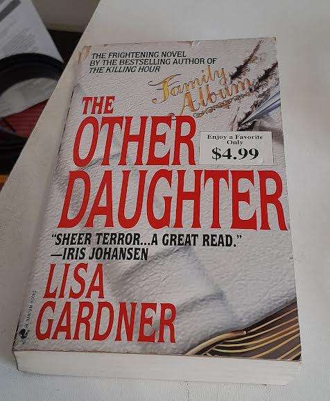 The Other Daughter-Lisa Gardner