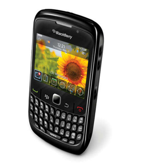 BRAND NEW BLACKBERRY 8520 LOCAL STOCK 2 YEAR VODACOM WARRANTY!!!