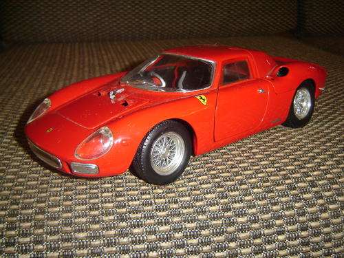 Stunning Ferrari 250 LM scale 1/18 by Hotwheels in Display Box on Base