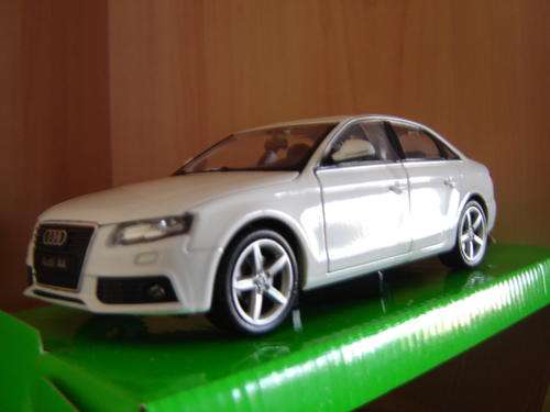 Stunning Audi A4 Scale 1/24 by Welly New in Display Box  Garenteed.