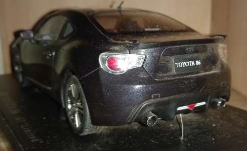 Toyota 86 GT  D/Cast  Model 1/18 T/Make AutoArt New D/Box  Buy 2 Ass. Modelss 10% off o Selling