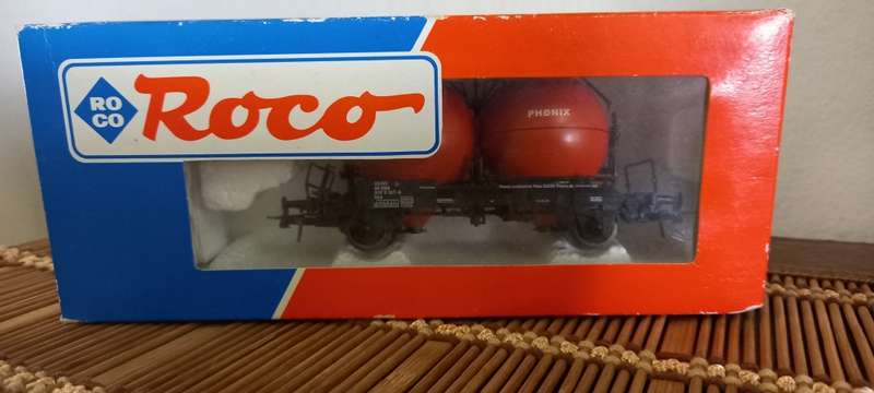 ROCCO TDoube Tank Wagon   HO Rare As Good a New in Box  w  Styrofoam   Marklin  compatible