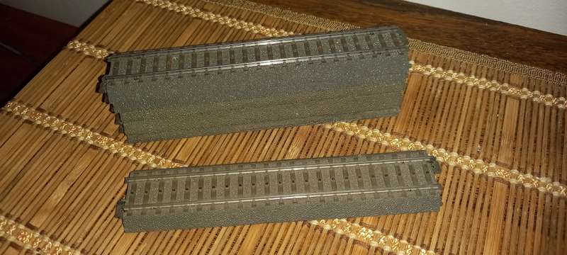 Marklin C Track 24188 - 20 Cm  Size Track Straight  Set of  x 8 Tracks -HO Complete