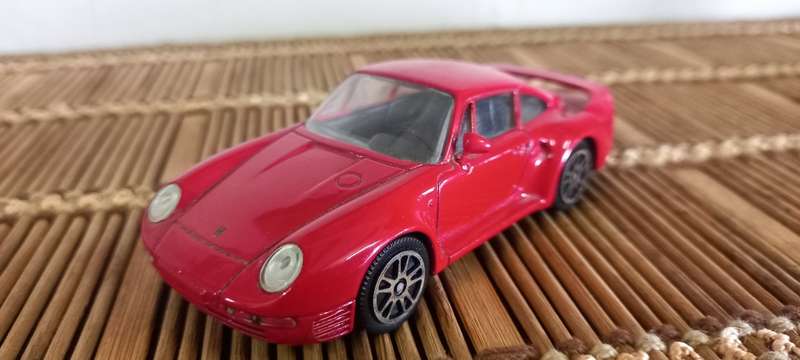 Porsche 959 Turbo  Die Cast Model  1/43    Buy add. Models   10 % Quantity Discount