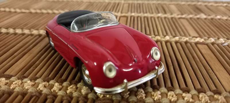 Porsche 356A  Speedster Die Cast Model  1/43    By Top Make  Universal Hobbies       Quant. Disc.