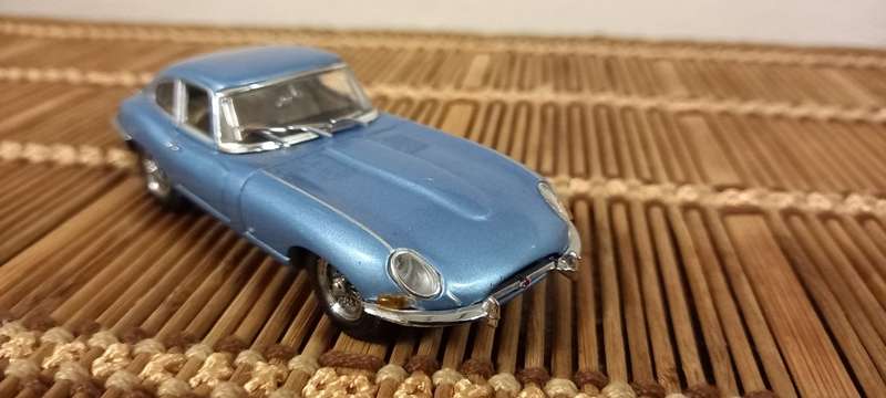 Jaguar E Type   Die Cast Model - 1/43    Top Make Kyosho    Quantity Discount 10%