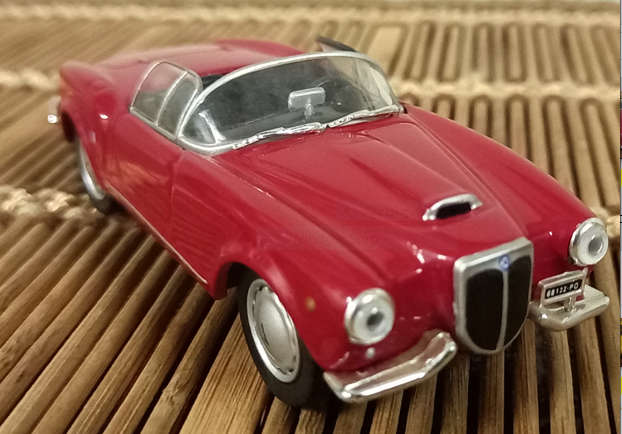 Lancia Aueilia B24 Spider w Side Windows   D/Cast Model  1/43   By T/Make  Add. Models   Quan. Disc.