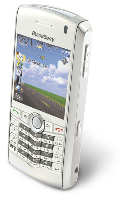 BlackBerry 8100 Pearl White *** New *** Boxed ***