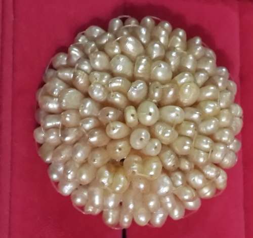 Pearl Brooch.