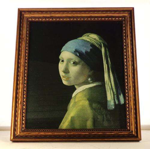 Vintage-vintage  Print  in lovely Frame.