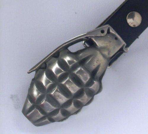 Handmade Leather Belt.                         Solid Pewter Buckle.