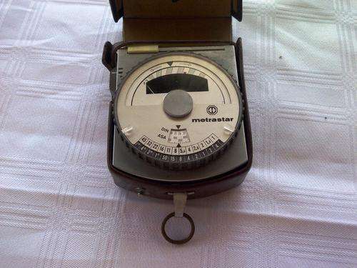 Vintage Metrastar in Leather case !            Seems to be working.