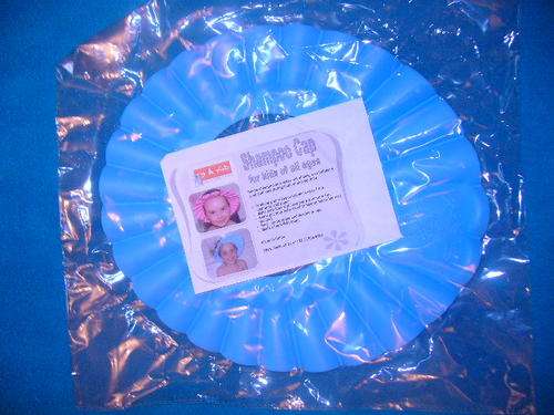 BLUE SHAMPOO CAP