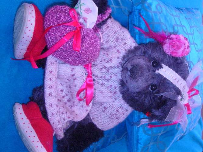 **PRICE REDUCED**HANDMADE TEDDY BEAR