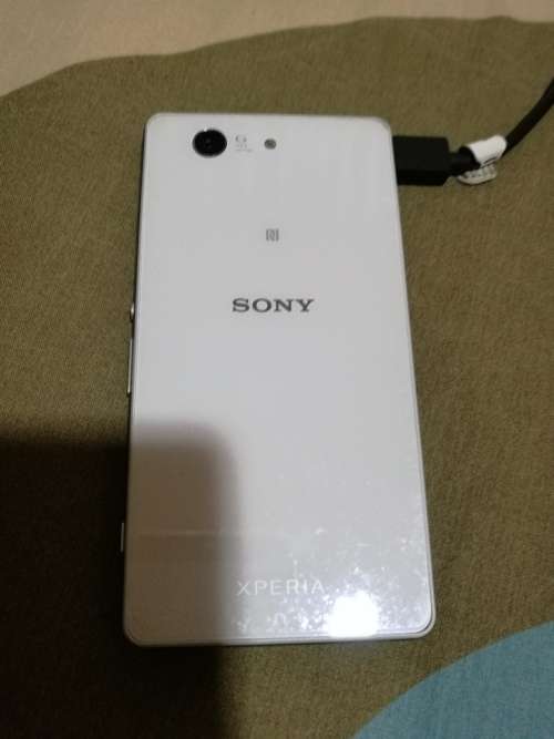 Sony Xperia Z3 Compact