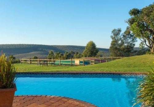 Qunu Falls Lodge - Drakensberg 27 April 2020 - 01 May 2020 (2 Public Holidays) 2 BEDROOM 6 SLEEPER