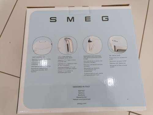 BRAND NEW RED SMEG Kettle and Toaster Combo