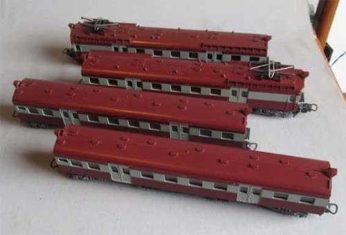 LIMA HO SCALE - SAR SUBURBAN SET - SEE DETAILS & FOTOS BELOW