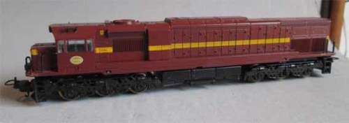 LIMA HO SCALE - SAR CLASS 34 DIESEL LOCO - SEE FOTOS, HAS BEEN SERVICED