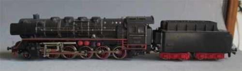 MARKLIN HO SCALE - STEAM LOCO 2-10-0 # 44 690 - AS PER FOTO