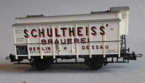 TRIX HO SCALE - OLD TIME BEER TRANSPORT WAGON "SCHULTHEISS" - GOOD CONDITION