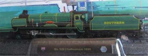 AMBER N SCALE - 1934 CHELTENHAM STEAM LOCO STATIC MODEL (CARDED)