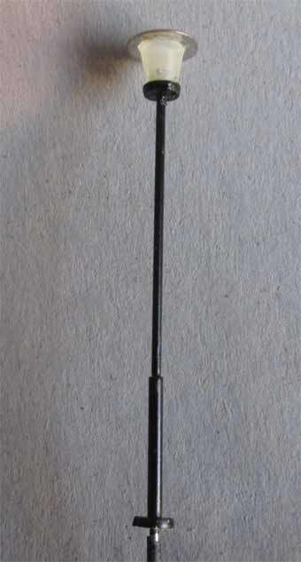 12V LED STREET LAMP WITH RESISTOR, HEIGHT 55mm - N/HO SCALES - NEW