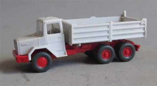WIKING 1/87 HO SCALE - MAGIRUS DEUTZ TIPPER TRUCK