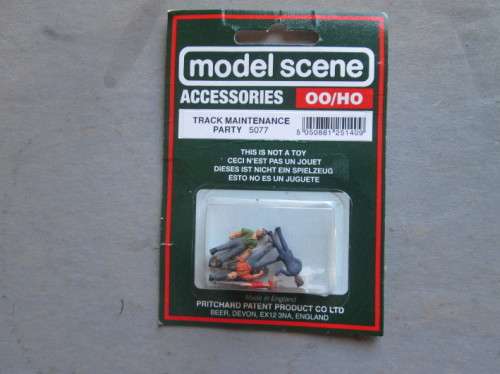 MODEL SCENE HO/OO SCALE - TRACK MAINTENANCE PARTY (NEW CARDED)