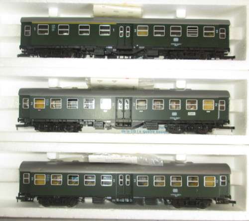ROCO HO SCALE - SET/3 DB PASSENGER COACHES - CENTRE DOOR, EXCELLENT BOXED