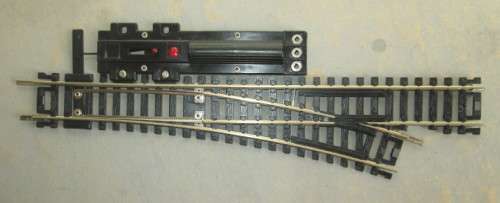 LIFE-LIKE HO SCALE - ELECTRIC RH POINT