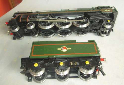 ACE TRAINS O SCALE/GAUGE - "BRITANNIA CLASS" STEAM LOCO & TENDER (BOXED) - SEE BELOW