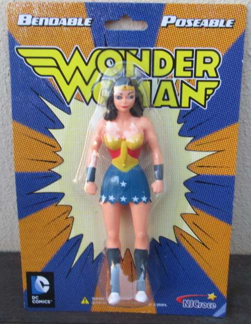 NJCROCE -  WONDER WOMEN BENDABLE FIGURE  - 135mm, NEW CARDED
