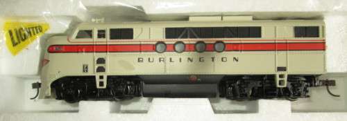 BACHMANN HO SCALE - FT-A UNIT DIESEL LOCO BURLINGTON WITH DCC (EXCELLANT BOXED)