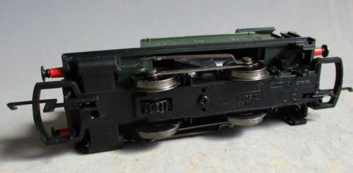 HORNBY OO SCALE - GWR 0-4-0 STEAM LOCO, GOOD RUNNER