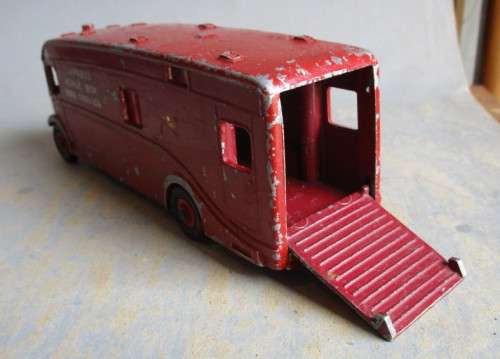 DINKY SUPERTOYS - HORSE BOX, SEE ALL FOTOS