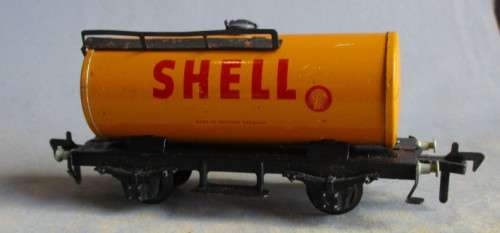 FLEISCHMANN HO SCALE - SHELL TANK WAGON