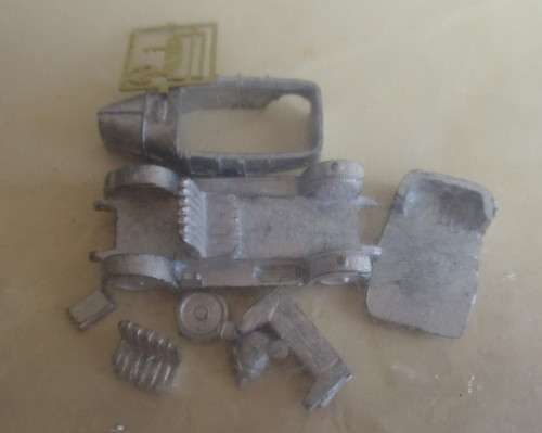 SCALE LINK N SCALE - VINTAGE METAL CAR KIT - IN PKT