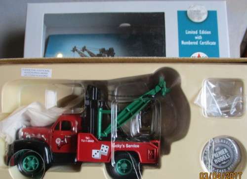 CORGI  1/50 SCALE - MACK B SERIES TEXACO WRECKER - AS NEW BOXED