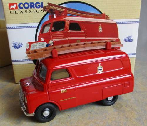 CORGI 96906 - BEDFORD CDA VAN BLACKBURN FIRE BRIGADE - EXCELLENT BOXED