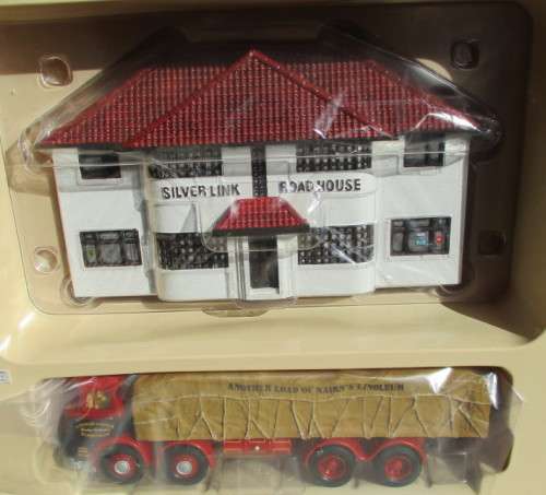 CORGI 1/50 SCALE - CC11601 LEYLAND OCTOPUS SHEETED PLATFORM LORRY - MINT BOXED
